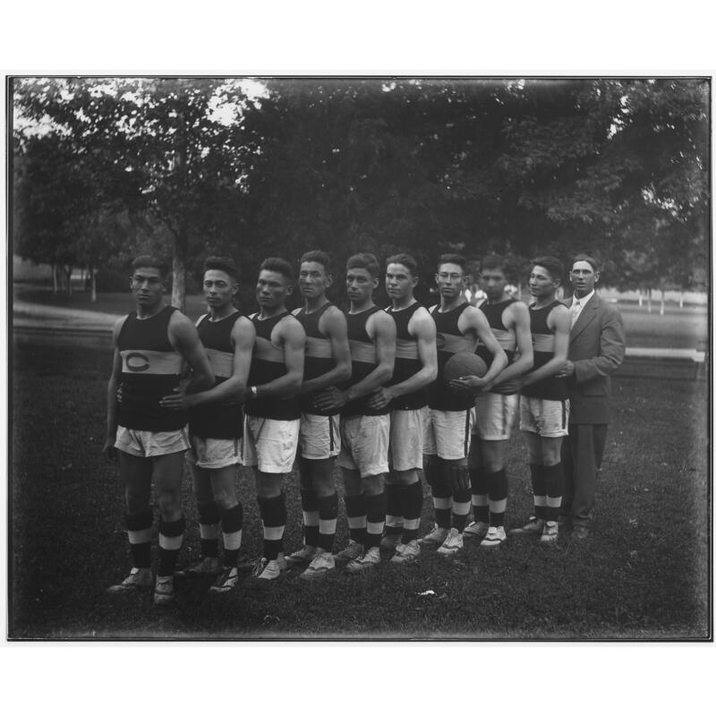  Chilocco Indian School Basketball Team, 1909